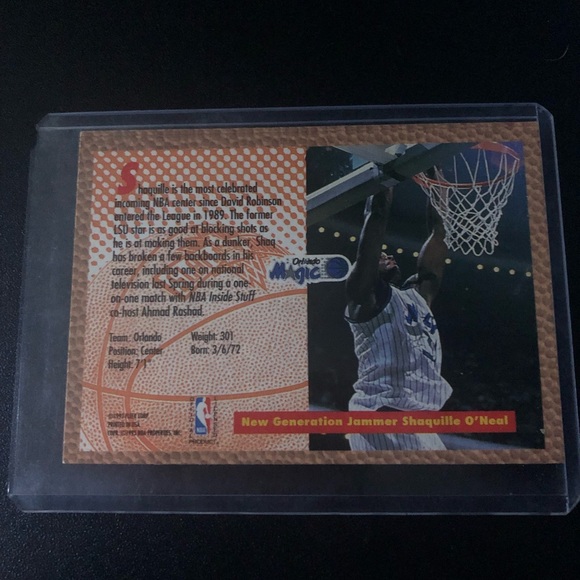 Shaquille O'Neal RC 1992-1993 Fleer Slam Dunk Pose - Picture 2 of 6